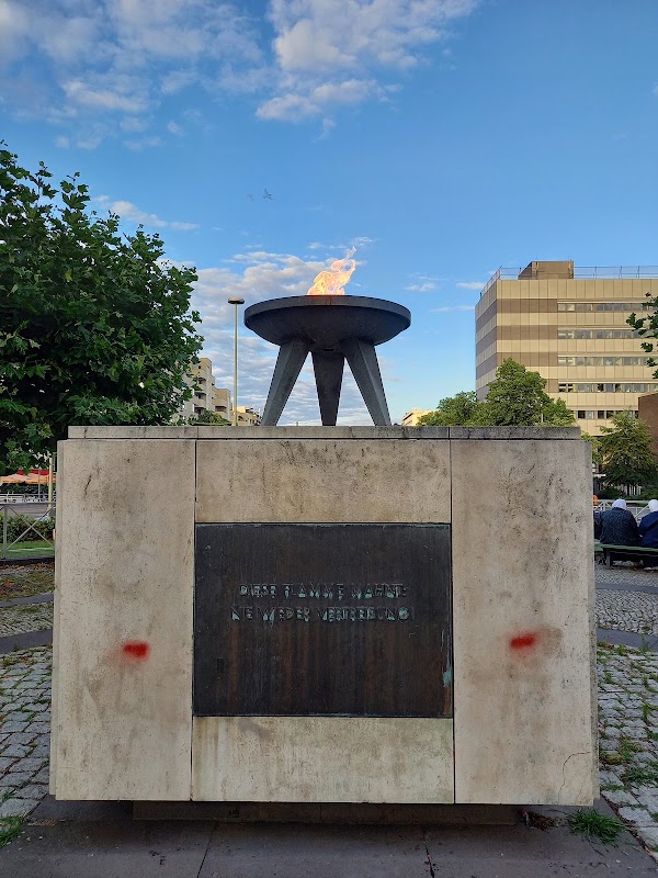 Theodor-Heuss-Platz