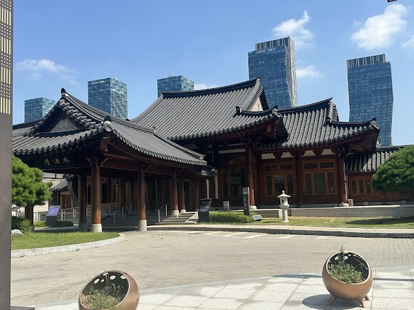 Songdo Hanok Village 4