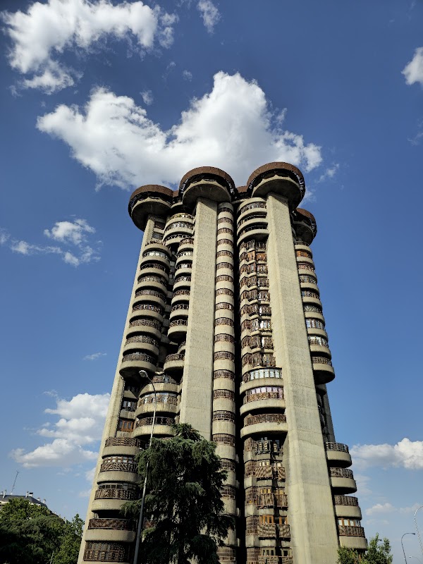 Torres Blancas 1