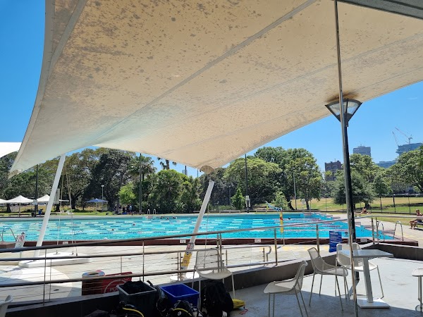 Victoria Park Pool 4