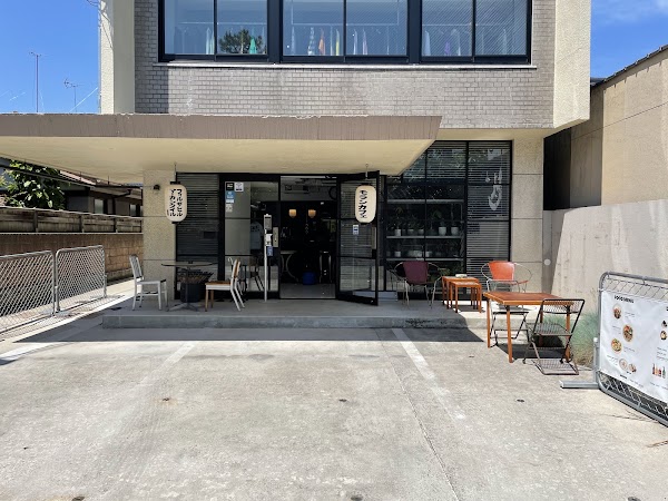 MORON CAFE 3
