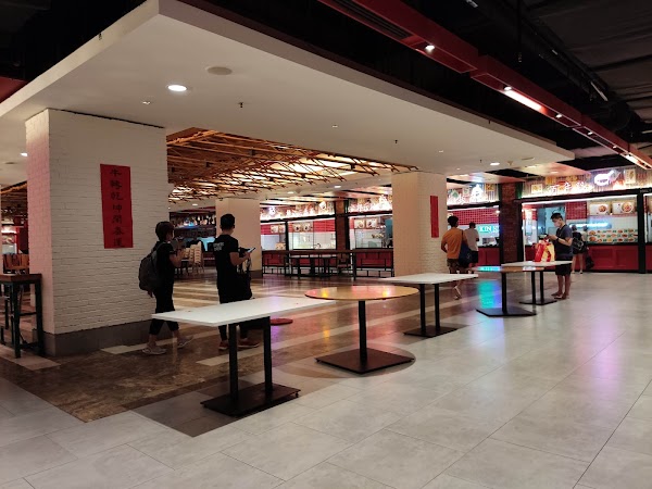 Publika Shopping Gallery