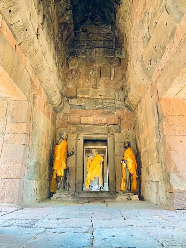 Prasat Hin Phanom Wan 3