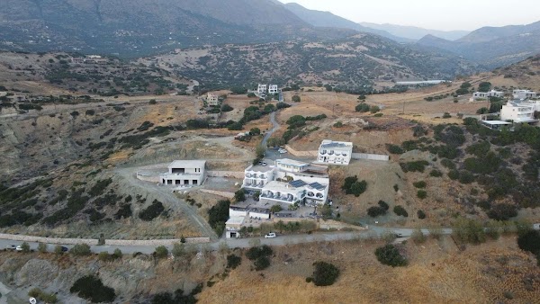 Pavlos' Place - Triopetra Beach