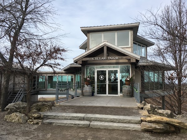 Flat Rock Cellars 4