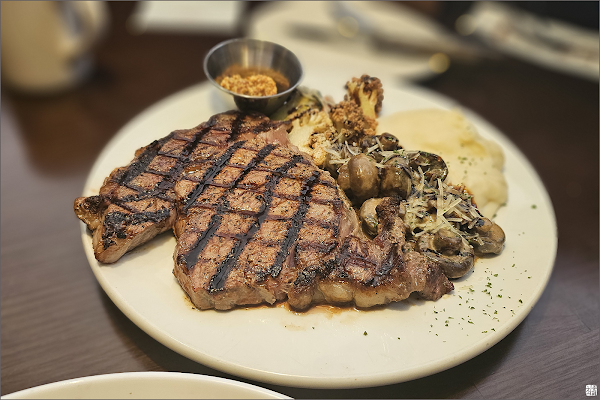 Outback Steakhouse Anyang Pyeongchon 5