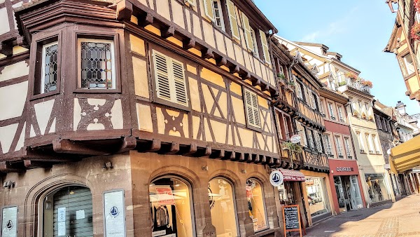 Place des Dominicains 1