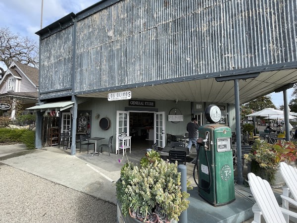 Los Olivos General Store