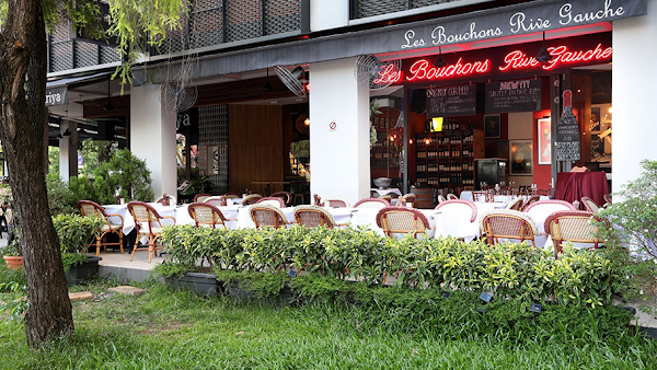 Les Bouchons Rive Gauche