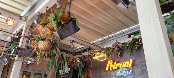 Florida Park Bar & Restaurant 2