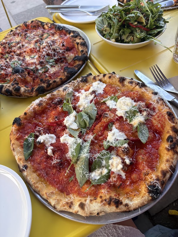 ACE Pizza Victoria Park 3