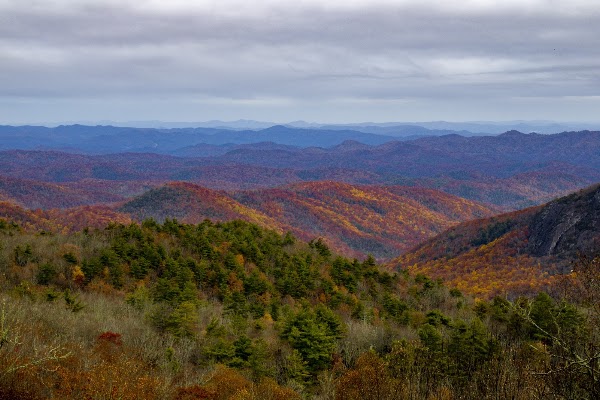 Lost Cove Cliffs Overlook 1