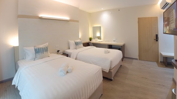 Analynn Hotel 2