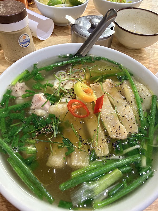 Phở gà Quỳnh