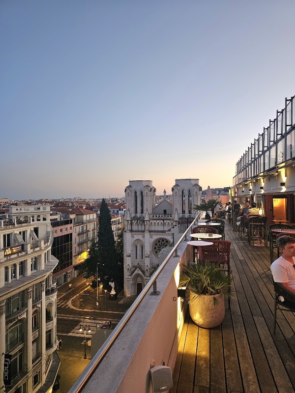 Bella Ciela Nice Bar & Rooftop 3