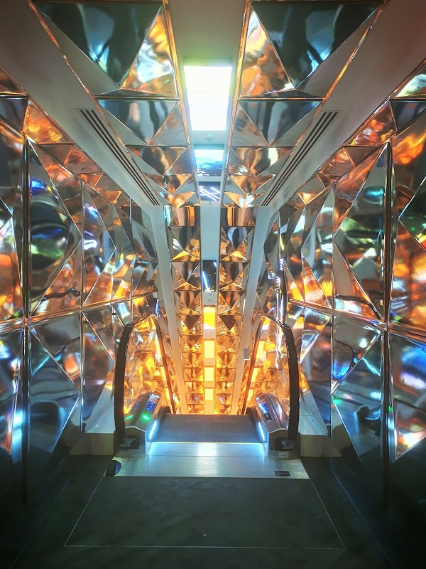Frameless Immersive Art Experience 4