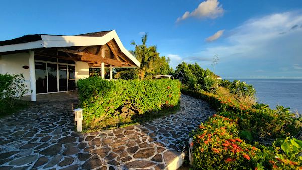 Kawayan Holiday Resort