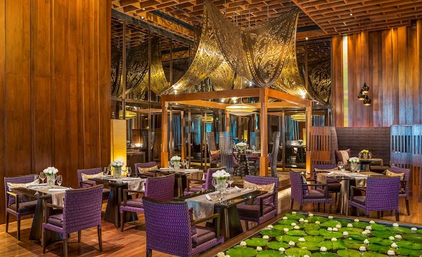 Sra Bua by Kiin Kiin