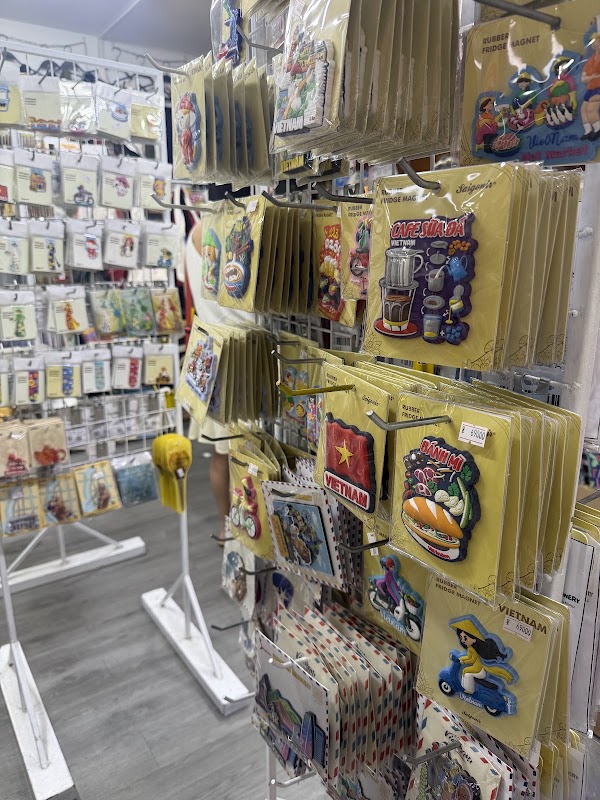 Danang Souvenir & Stationery 5