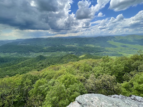 Tinker Cliffs 1
