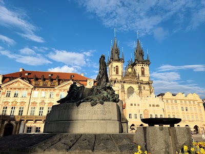 Old Town Square 6