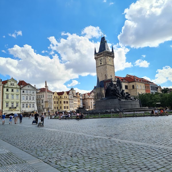 Old Town Square 9