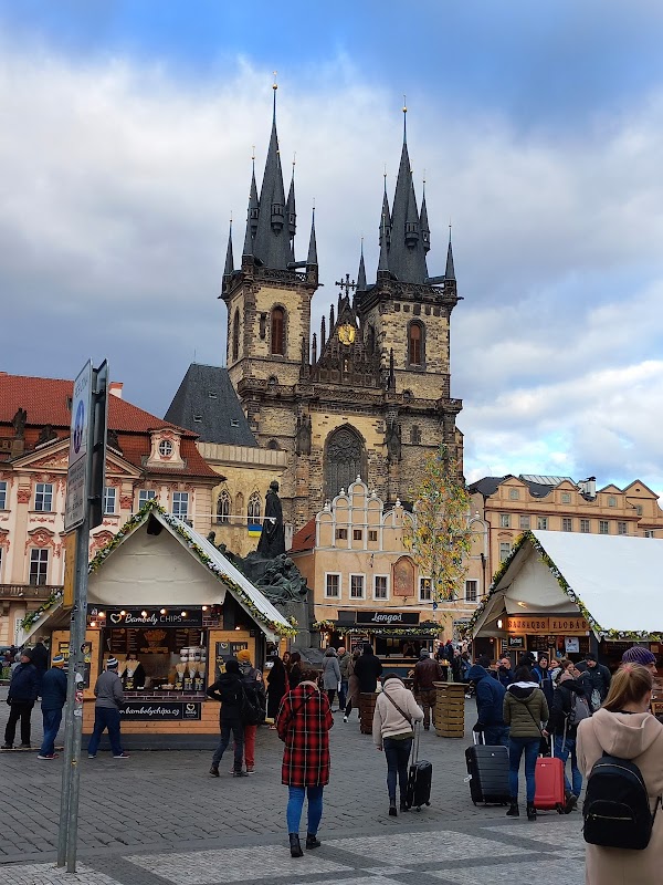 Old Town Square 7