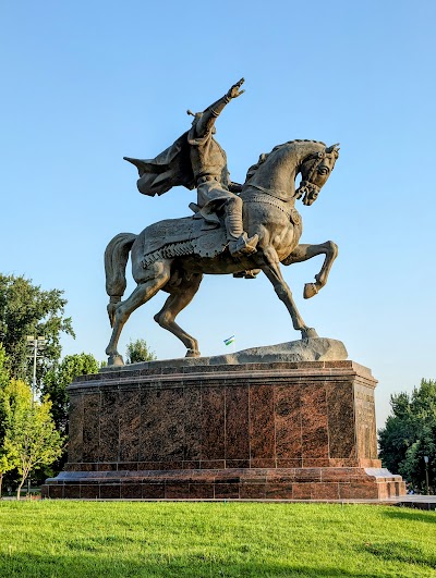 Amir Temur Square