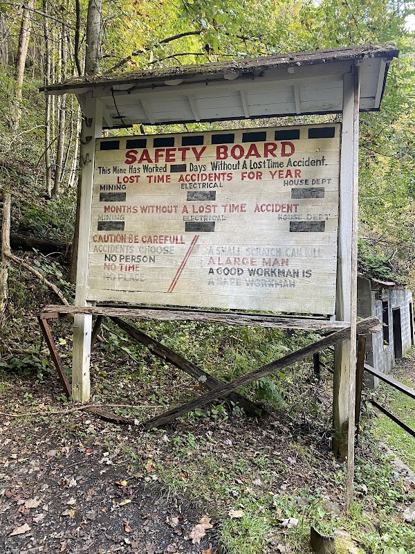 Kaymoor Miners Trail 4