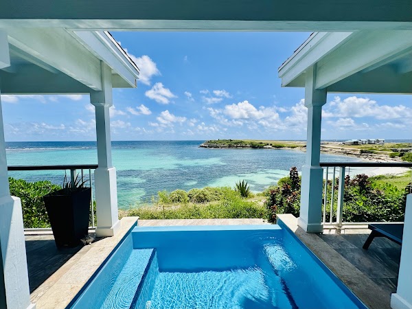 Hammock Cove Resort & Spa 2