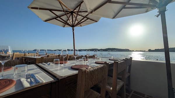 Akti Restaurant 3