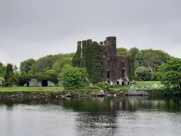 Menlo Castle 5