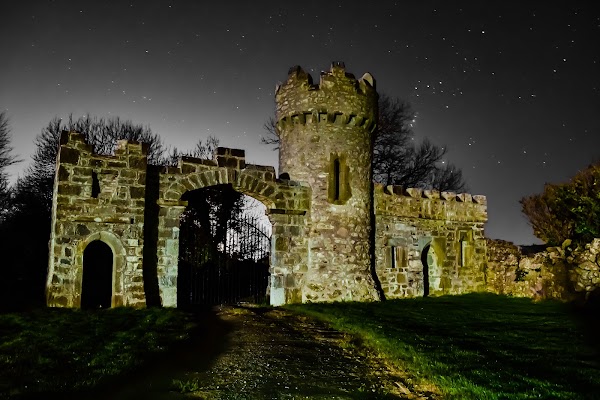 Menlo Castle 4