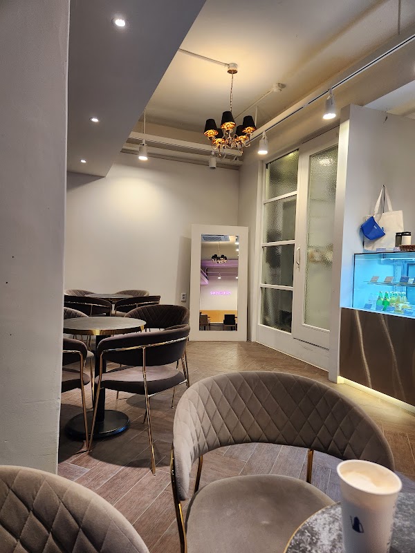 Cafe Bluepot - Ewha Womans University 1
