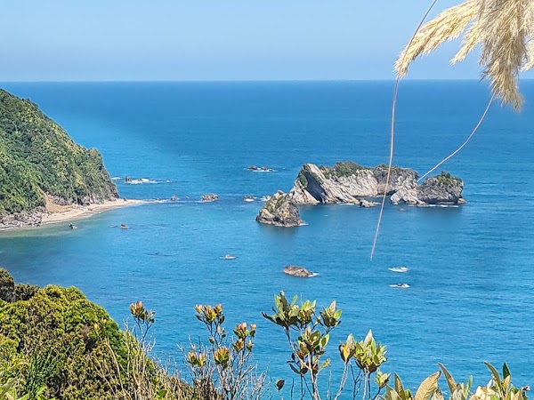 Knights Point Lookout