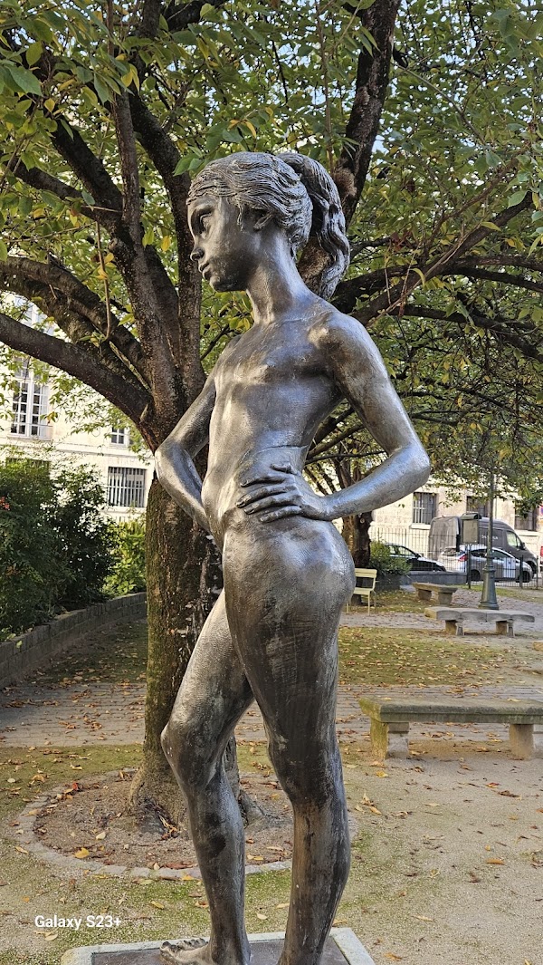 Square Gabriel-Pierné 4