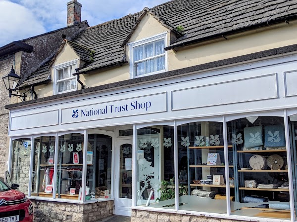 National Trust Shop