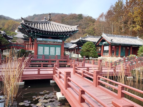 Yongin Dae Jang Geum Park 5