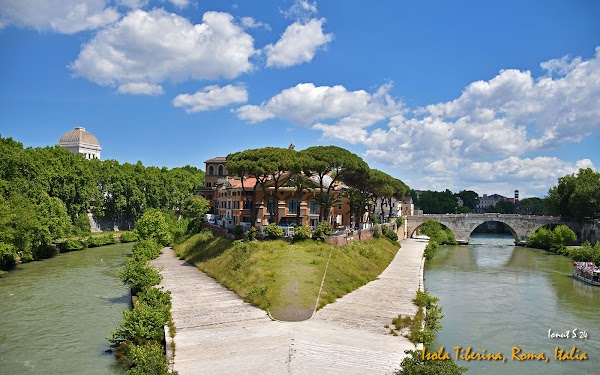 Tiber Island 4