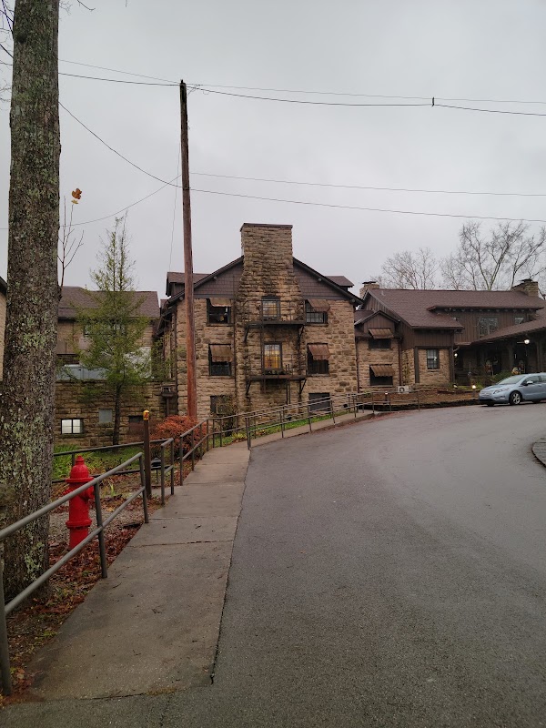 DuPont Lodge 3