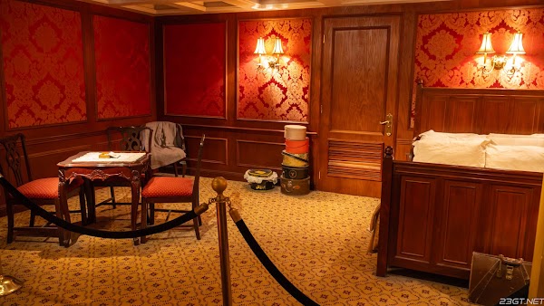 Titanic: The Artifact Exhibition 3