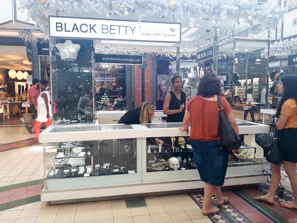 Black Betty Jewellery & Piercing Shop