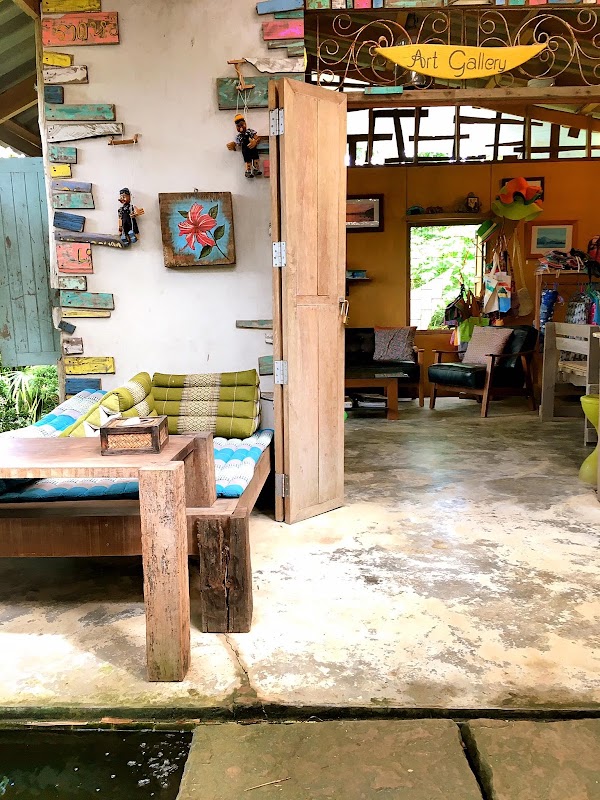 Chaba Café and Gallery