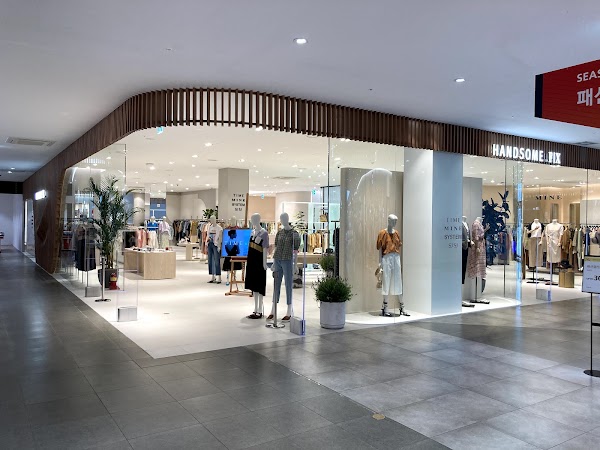 LF Square Gwangyang