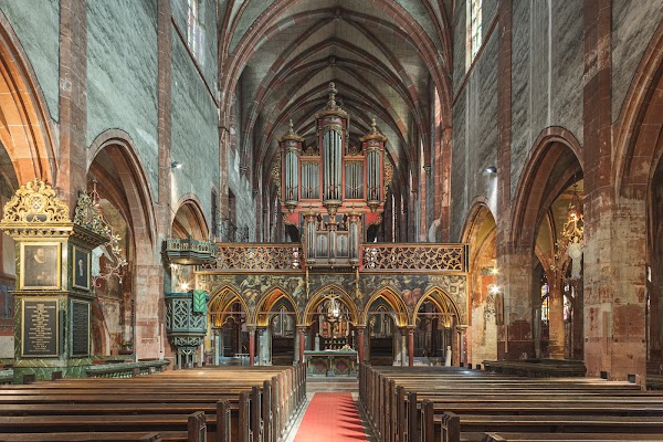 Église Saint-Pierre-le-Jeune 1