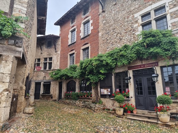 Pérouges 2