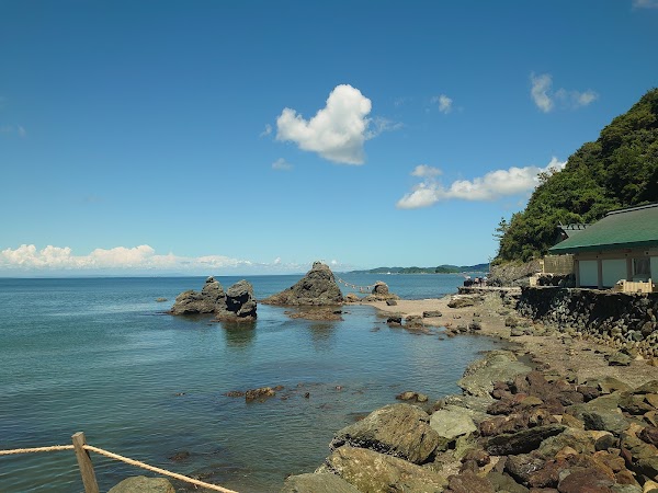Meoto Iwa (Wedded Rocks) 5
