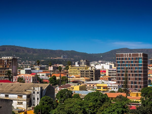 Angola 4