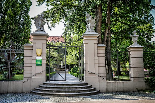Hofgarten 4
