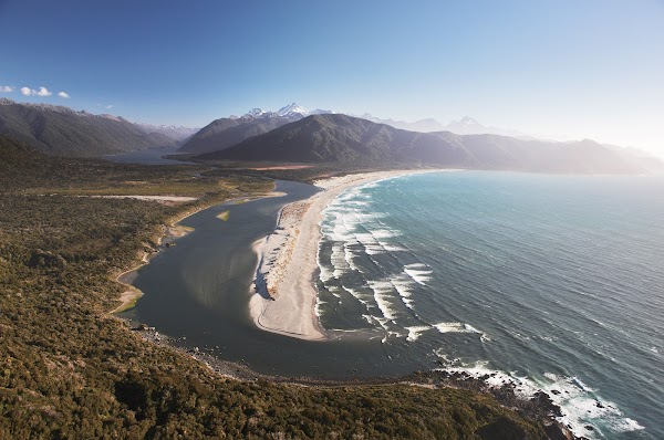 Hollyford Wilderness Experience 2
